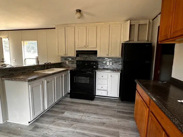 212 W Saunders Rd #104, Dothan, AL 36301