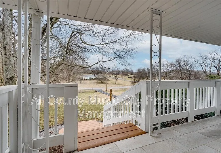 209 Rhine Dr — Photo 29