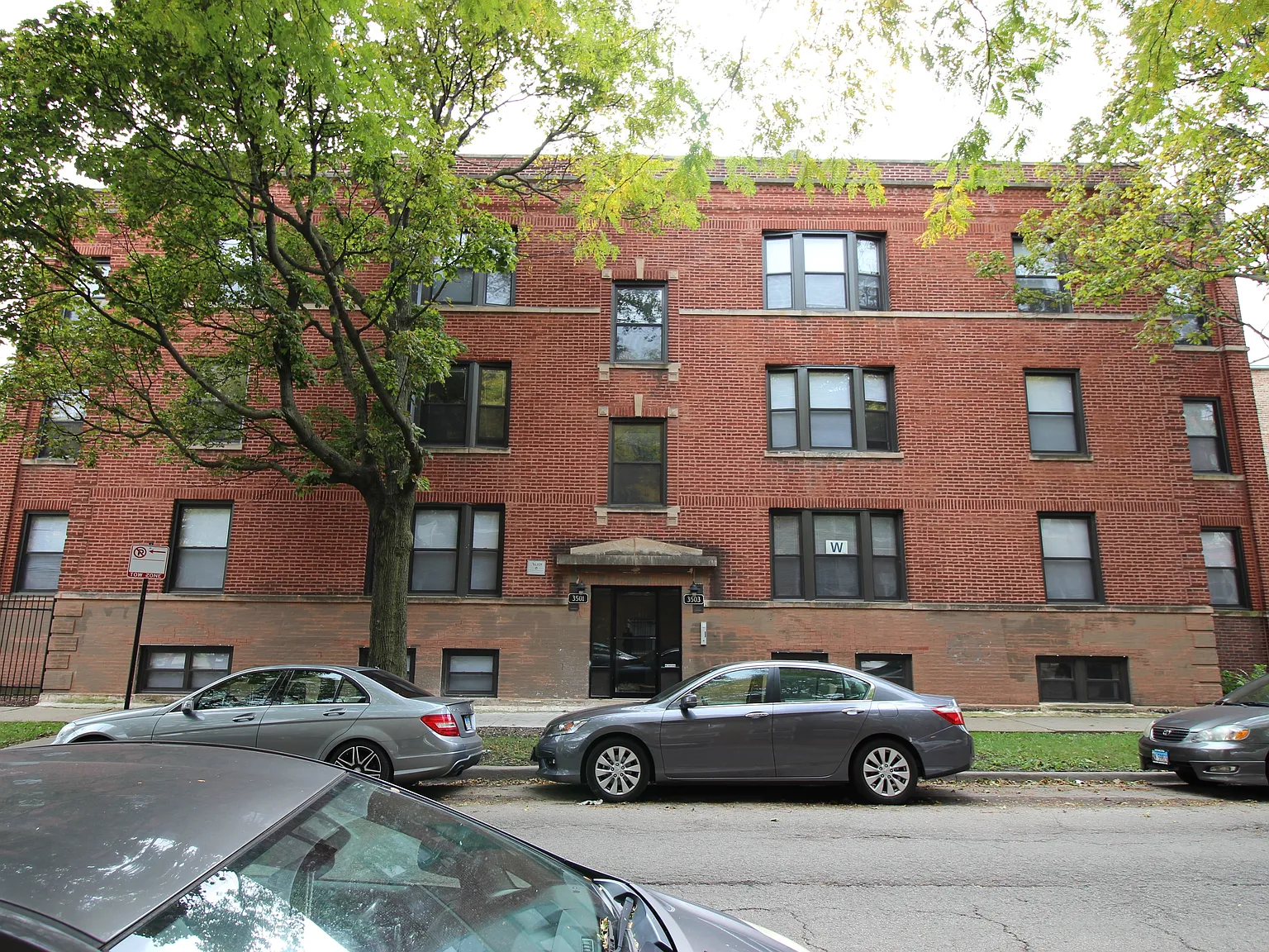 2 bed, $1,625 — Photo 1