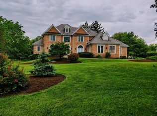 20522 N Amherst Ln, Deer Park, IL 60010