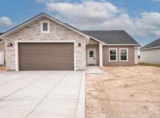 1100 Tanglewood St, Burley, ID 83318