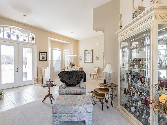 2nd image of 36815 Reserve Dr