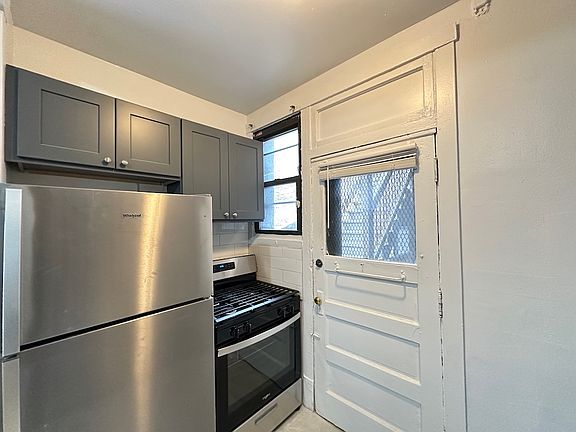 4th image of 1321.5 W Estes Ave #43