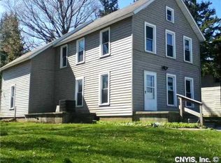 17 Lathrop St, Carthage, NY 13619