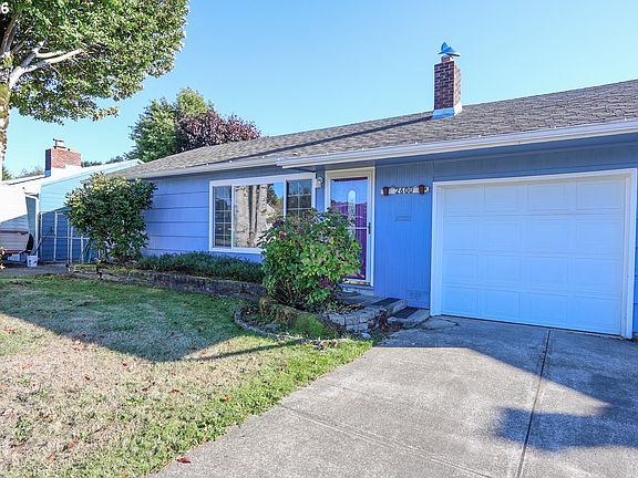 2nd image of 2600 Gardens Ave