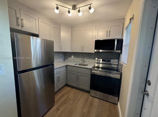 707 S 19th Ave APT 3, Hollywood, FL 33020