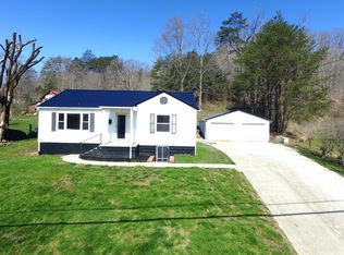 517 3rd St, Ravenna, KY 40472