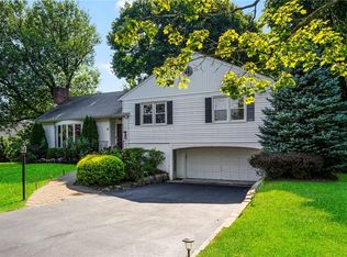 29 Durham Rd, White Plains, NY 10605