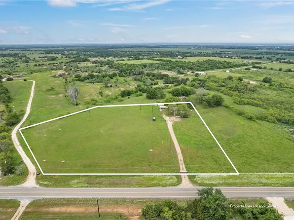 15902 Old China Spring Rd, China Spring, TX 76633