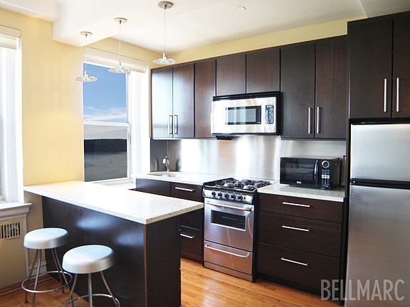 5th image of 250 Cabrini Blvd APT 3J