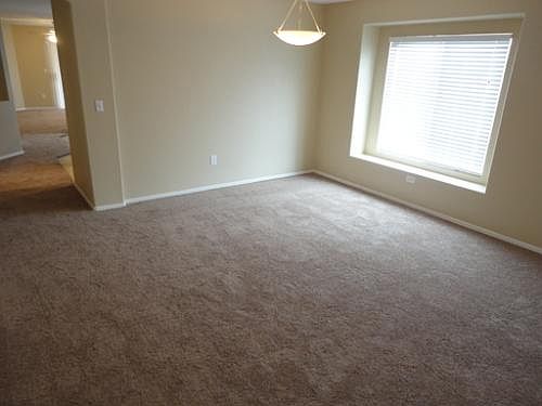 3rd image of 7693 S Dorset Ct