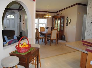 1198 Old Oak Ln, Woodleaf, NC 27054