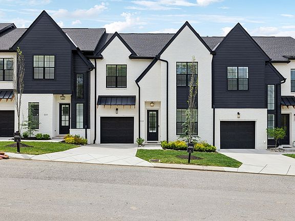 2nd image of 112 Shadow Springs Dr