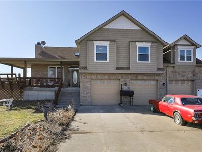 500 Redmans Victory Ln, Oak Grove, MO, 64075