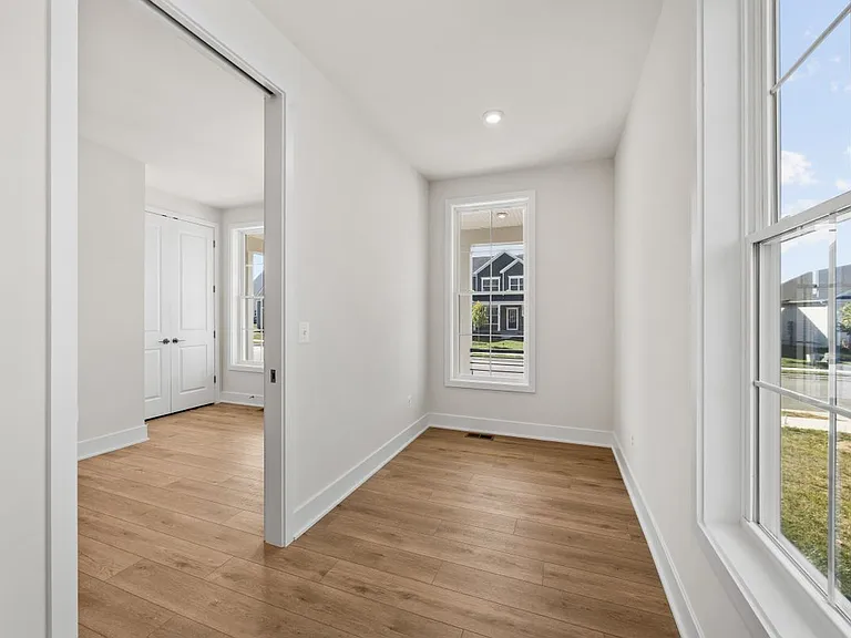 104 Alabaster Ln — Photo 14