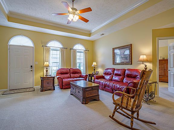 5th image of 8213 Wyntree Villas Dr