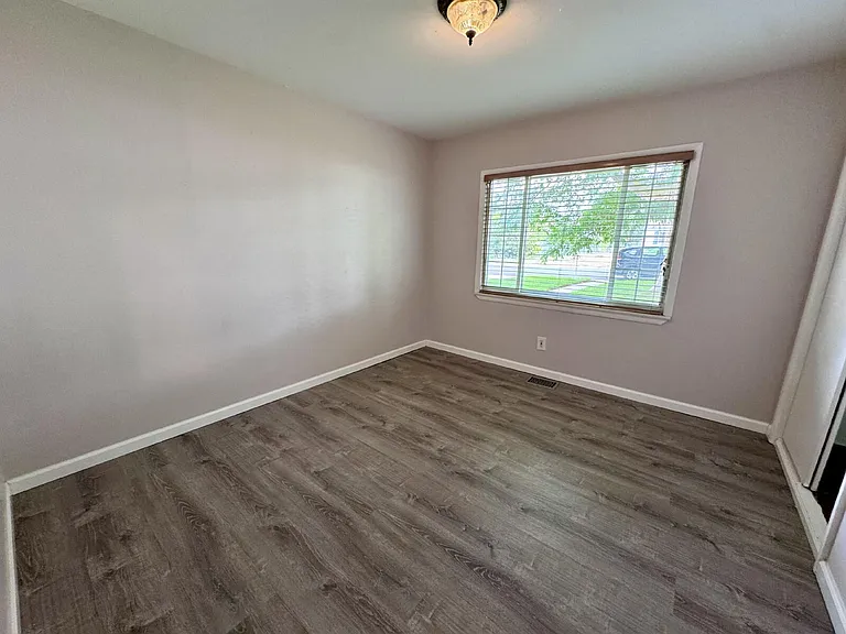 3031 S Flamingo Way — Photo 18