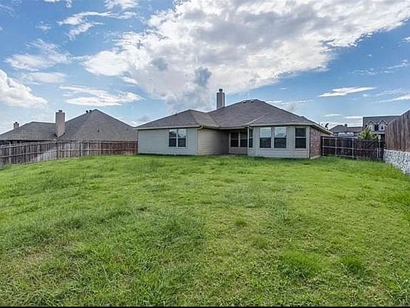 5th image of 1610 Serenity Ln