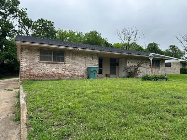 1211 W Hunt St, Sherman, TX 75092