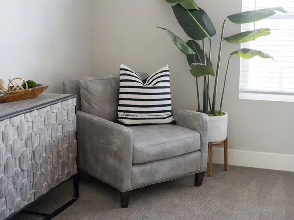 287 Estates Cir #Id1071599p, College Station, TX 77840