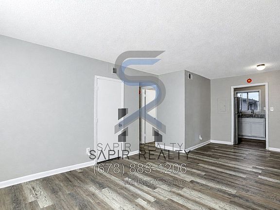 4th image of 2045 Alison Ct SW APT 5