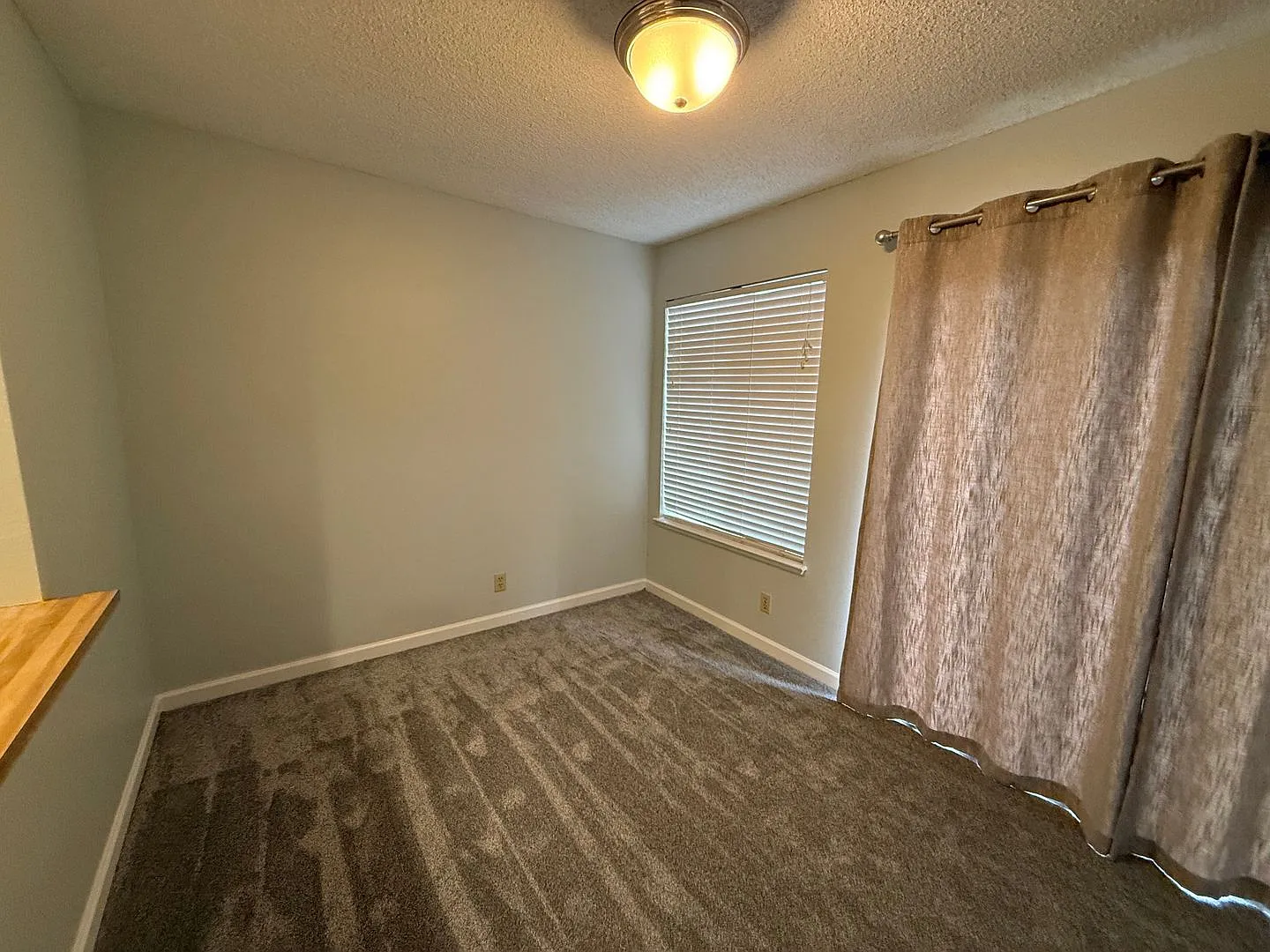 2526 Lagoon Lane - West Sacramento, CA 95691 — Photo 3