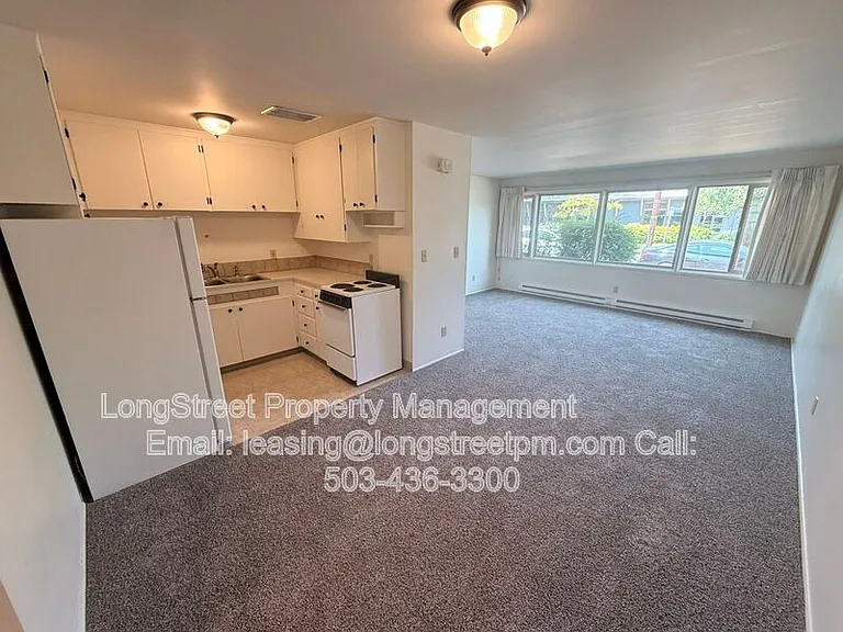 2608 NW Tyler Ave — Photo 5