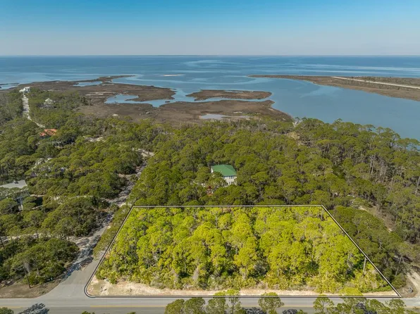 1601 Forsythia Trl, Eastpoint, FL 32328