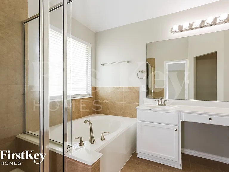 6542 Turner Fields Ln — Photo 10