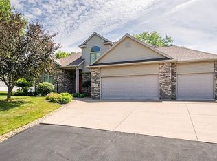 1501 Luther Ct, Marshfield, WI 54449