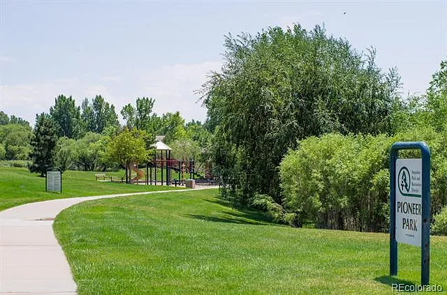 5327 S Ukraine St — Photo 23