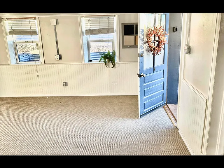175 S Main St #B — Photo 10