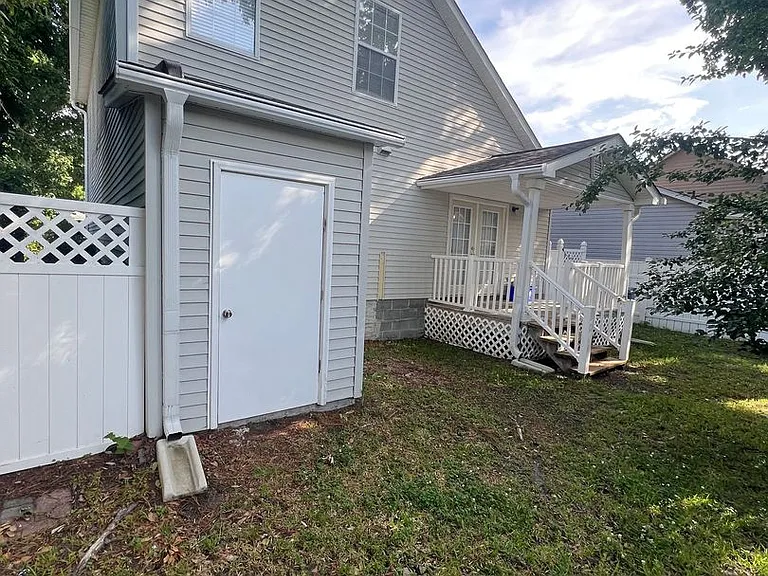 1319 Tranquility Ln — Photo 22