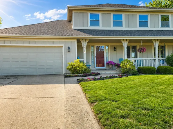 1574 NW 100th Pl, Clive, IA 50325