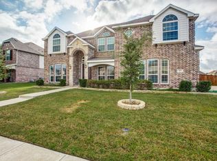 813 Mallard Dr, Forney, TX 75126