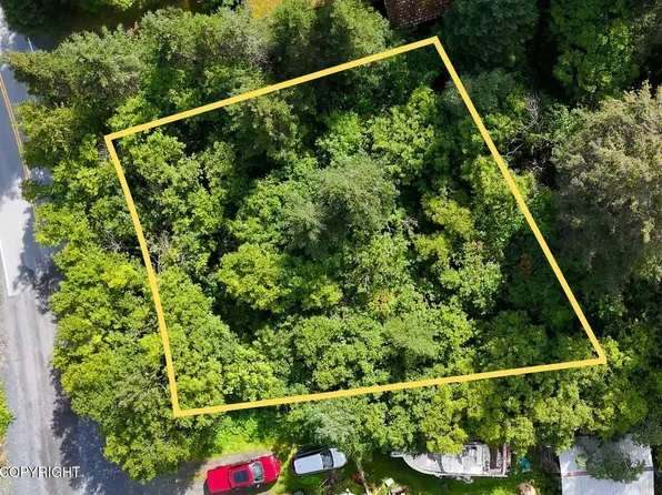 2103 Olympia Rd, Seward, AK 99664