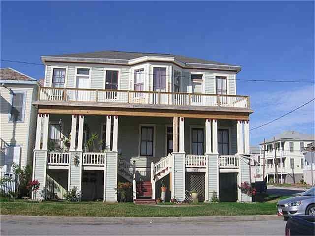 1st image of 1502 Winnie St APT 3