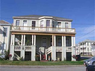 1502 Winnie St APT 3, Galveston, TX 77550