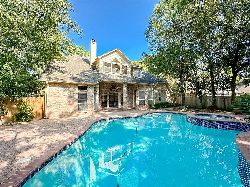 1st image of 130 E Capstone Cir