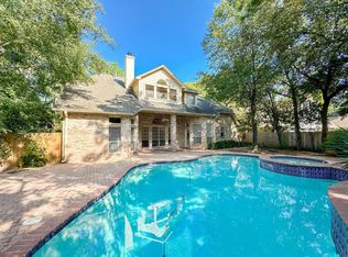 130 E Capstone Cir, The Woodlands, TX 77381