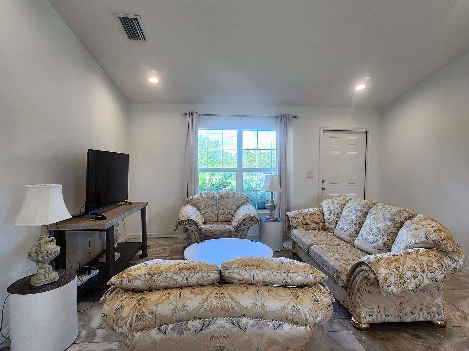4270 64th Avenue Northeast - 1 — Photo 3