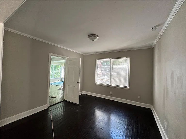 1580 Childress Dr SW — Photo 5
