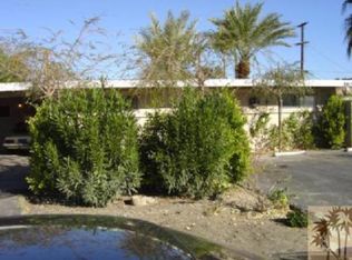 860 Chuckwalla Rd, Palm Springs, CA 92262