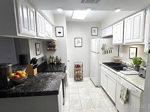 5th image of 6001 Reims Rd APT 1103