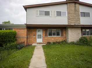 426 Glendale Rd, Glenview, IL 60025