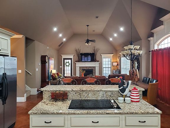 3rd image of 2301 Westminster Way