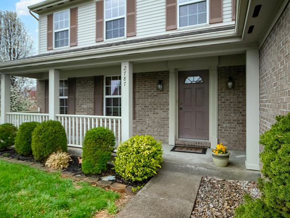 2nd image of 2787 Coachlight Ln