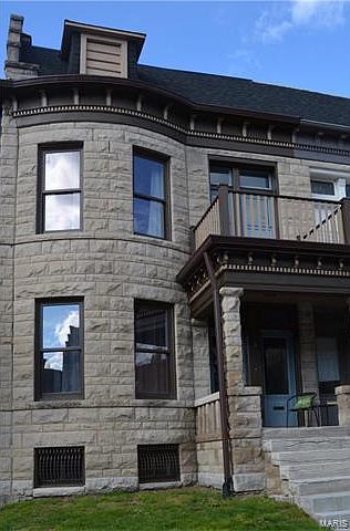 1st image of 3853 Botanical Ave