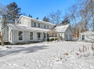 3341 N Chaucer Ct, Janesville, WI 53545