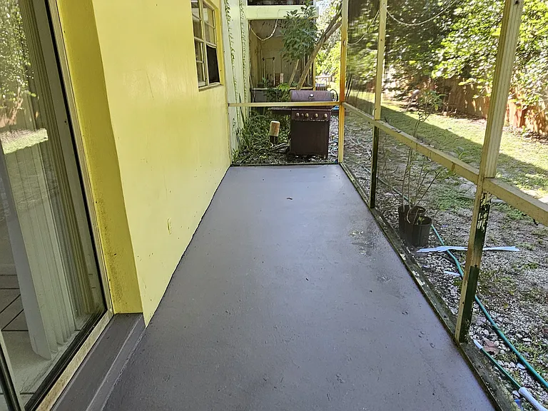 417 NE 17th Ave #103 — Photo 5